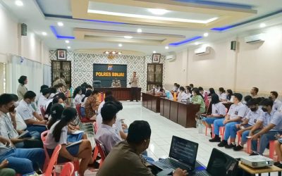 Siswa SMA Methodist Binjai Ikuti Pembelajaran di Polres Binjai, Pelajari Proses Penegakan Hukum dan Tugas Kepolisian